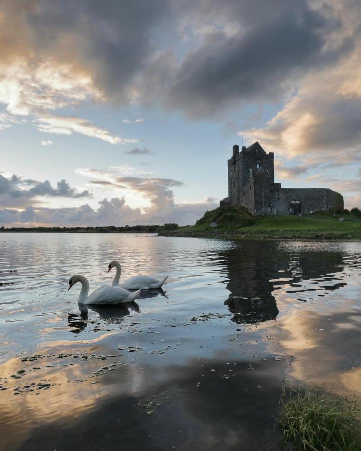 Tigh Noor - Escape To Kinvara By The Sea! Galway Eksteriør billede